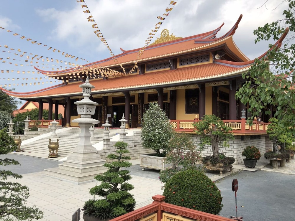 Thiền viện là chốn dừng chân yên bình cho những du khách muốn tìm phút tĩnh tại giữa cuộc sống hối hả